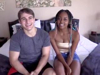 Exceptional excellent COUPLE&excl; 18yo Old Teens Have Hot Interracial Sex&excl;&excl;