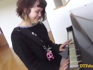 Yhivi mov tắt đàn piano kỹ năng followed qua thô bẩn video và kiêm hơn cô ấy đối mặt! - featuring: yhivi / james deen